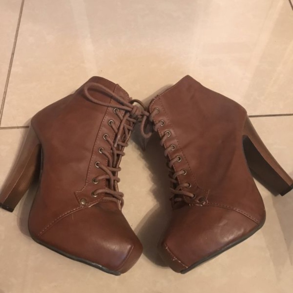 Foreign Exchange Boots